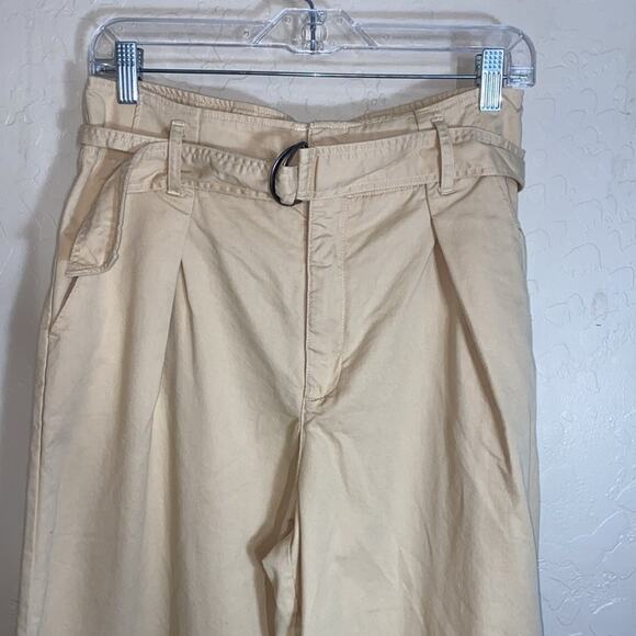 Abercrombie wide leg khaki trousers with belt - Picture 2 of 9